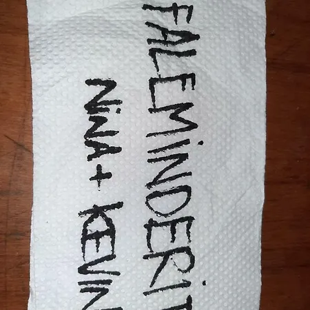 בית הארחה Pashollari