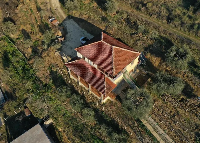 Pashollari Maison d'hôtes