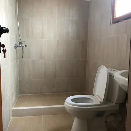 Pashollari Casa de hóspedes 4*