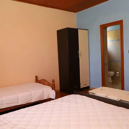 Pashollari Casa de hóspedes