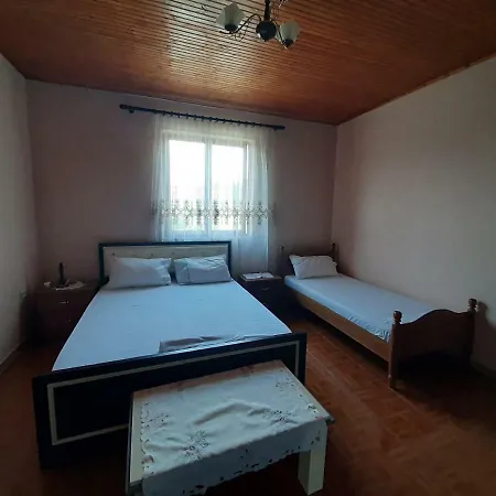 Casa de hóspedes Pashollari Berati