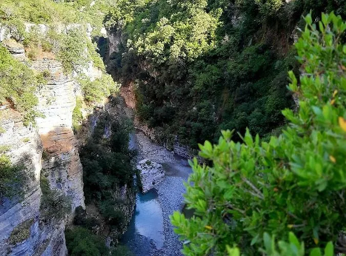 招待所 Pashollari 4*